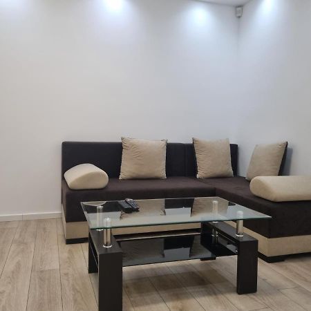 Stan Slavija Apartment Sajmiste Екстериор снимка