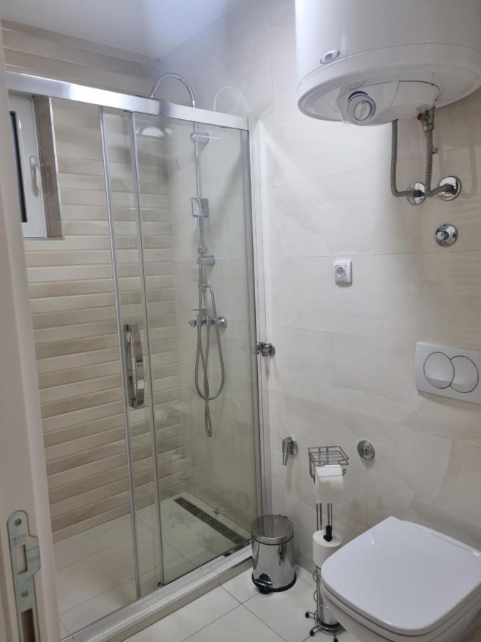 Stan Slavija Apartment Sajmiste Екстериор снимка